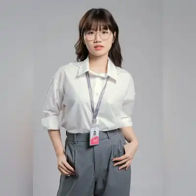 邱静